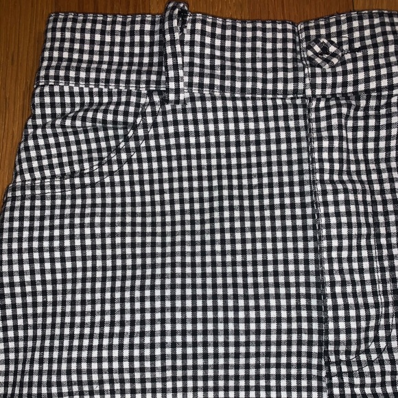 Brandy Melville John Galt Skirt - Picture 3 of 4